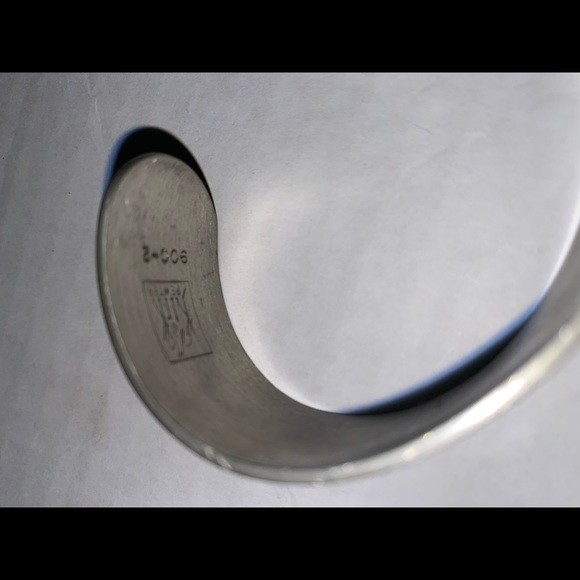 Violet Silver engraved bracelet - Picture 7 of 8